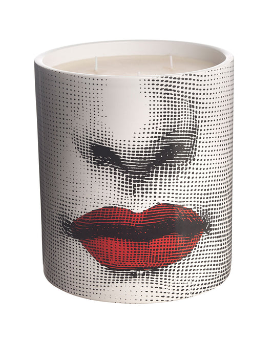 Bacio Gigantesco Scented Candle